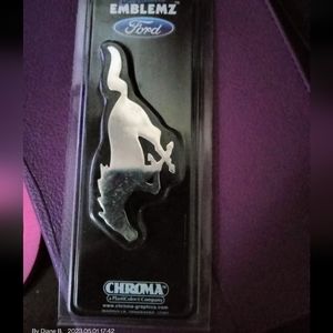 NWT. Chroma Ford Mustang Emblem